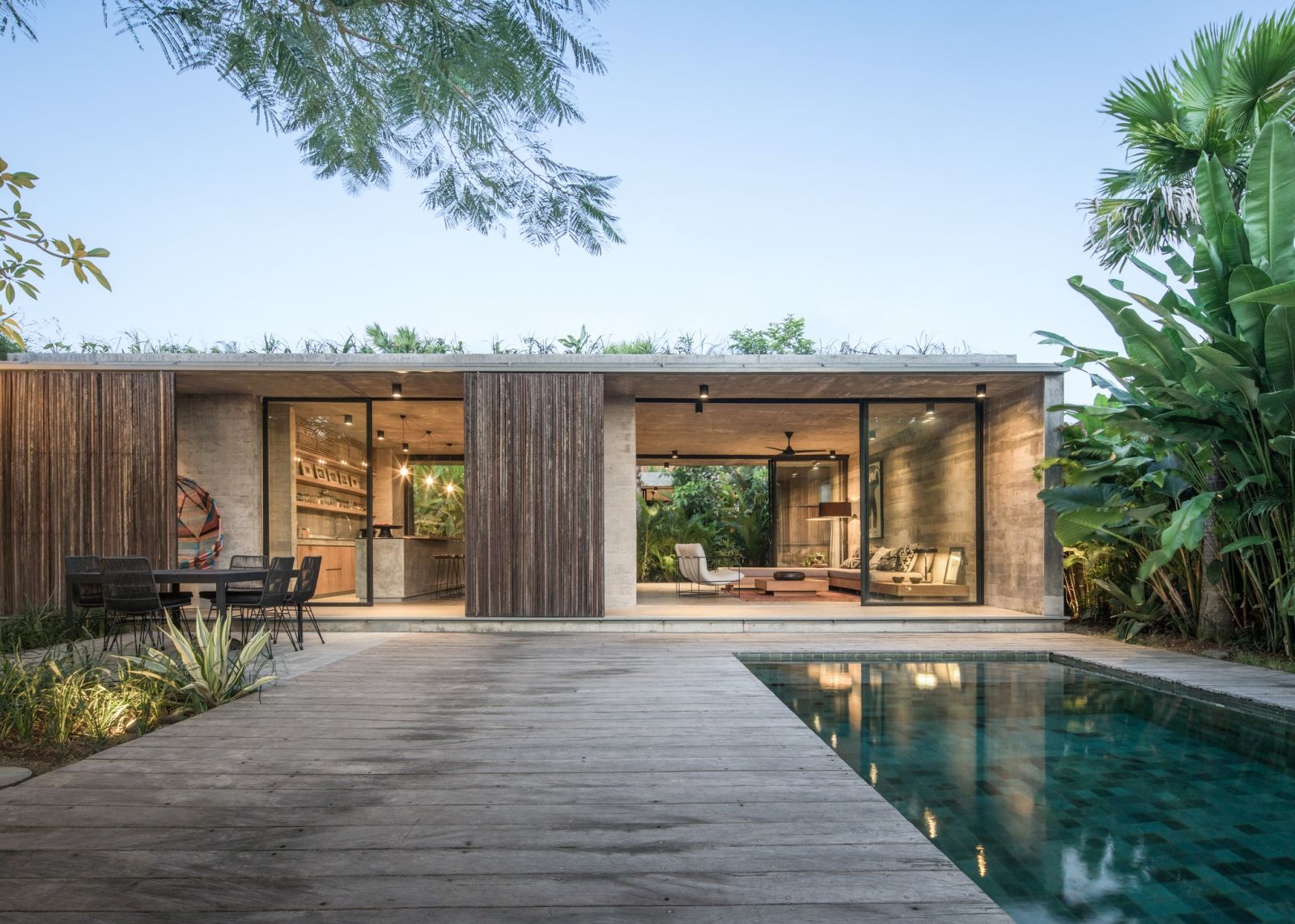 TROPICAL BRUTALIST HOME